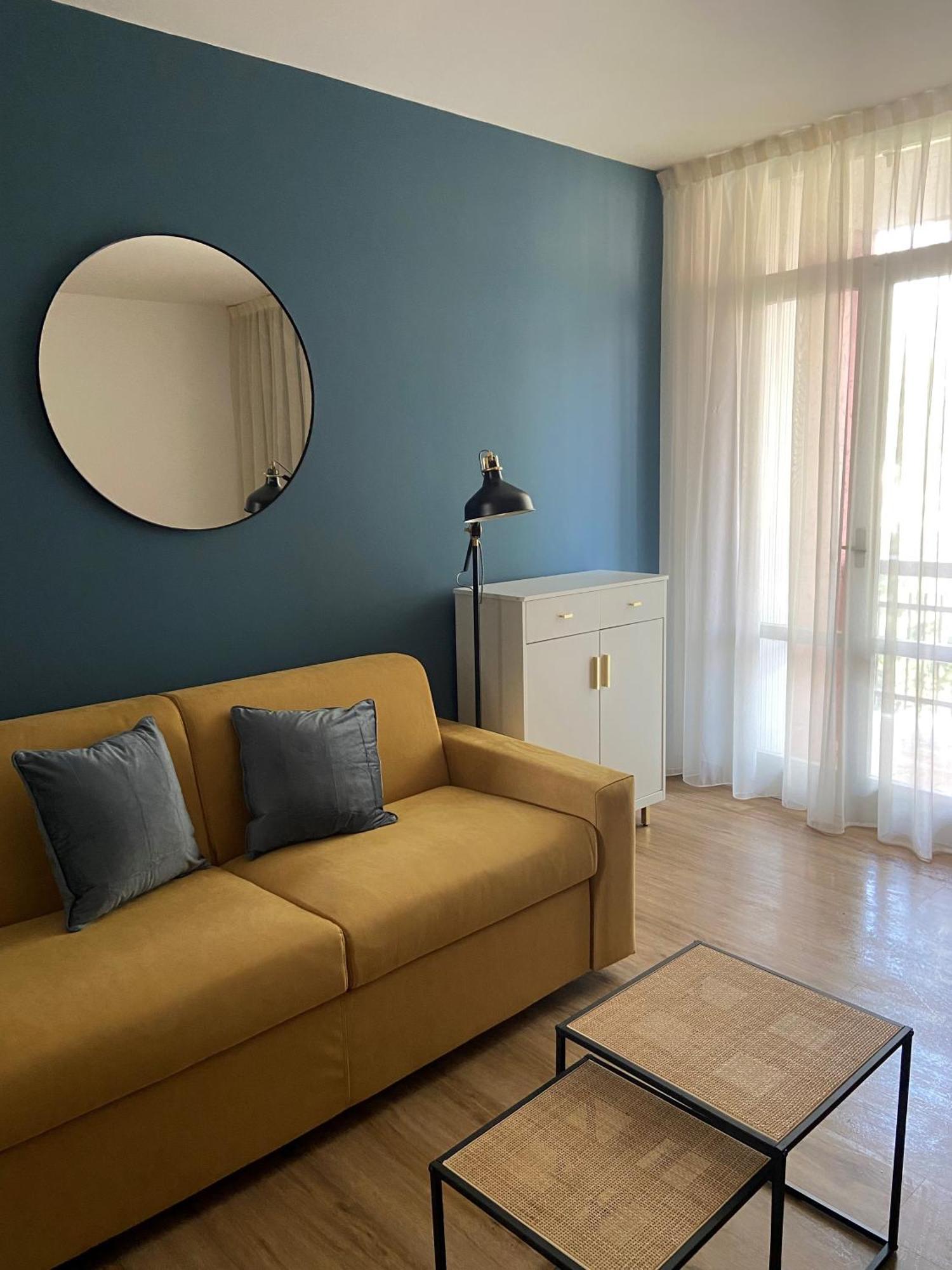Apartment Cornicello With Pool By Glam Бардолино Екстериор снимка